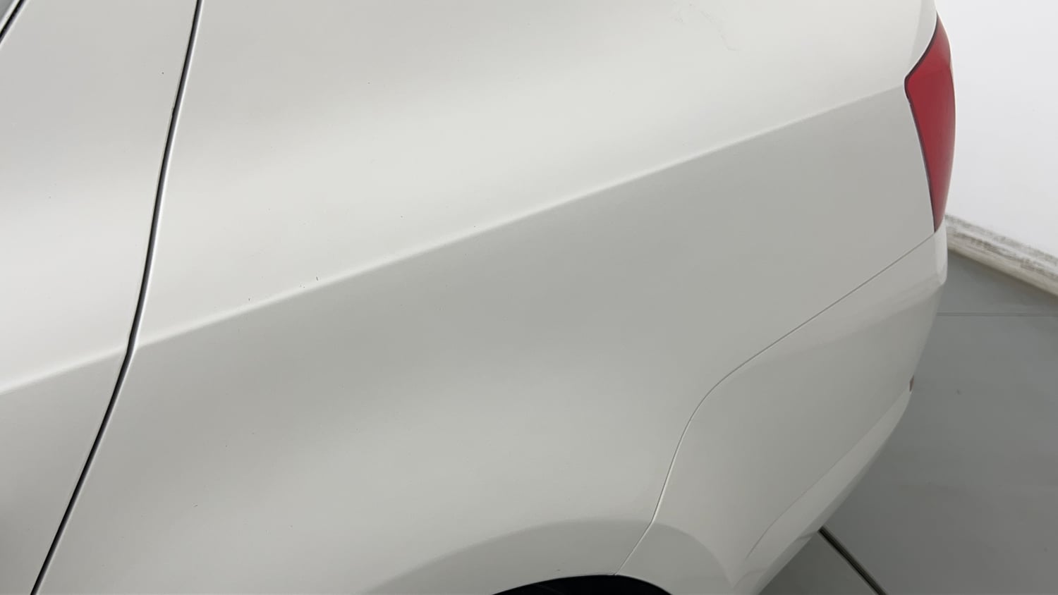 Used 2017 Skoda Octavia 1.8 TSI Ambition Plus AT Petrol Automatic dents MINOR DENT