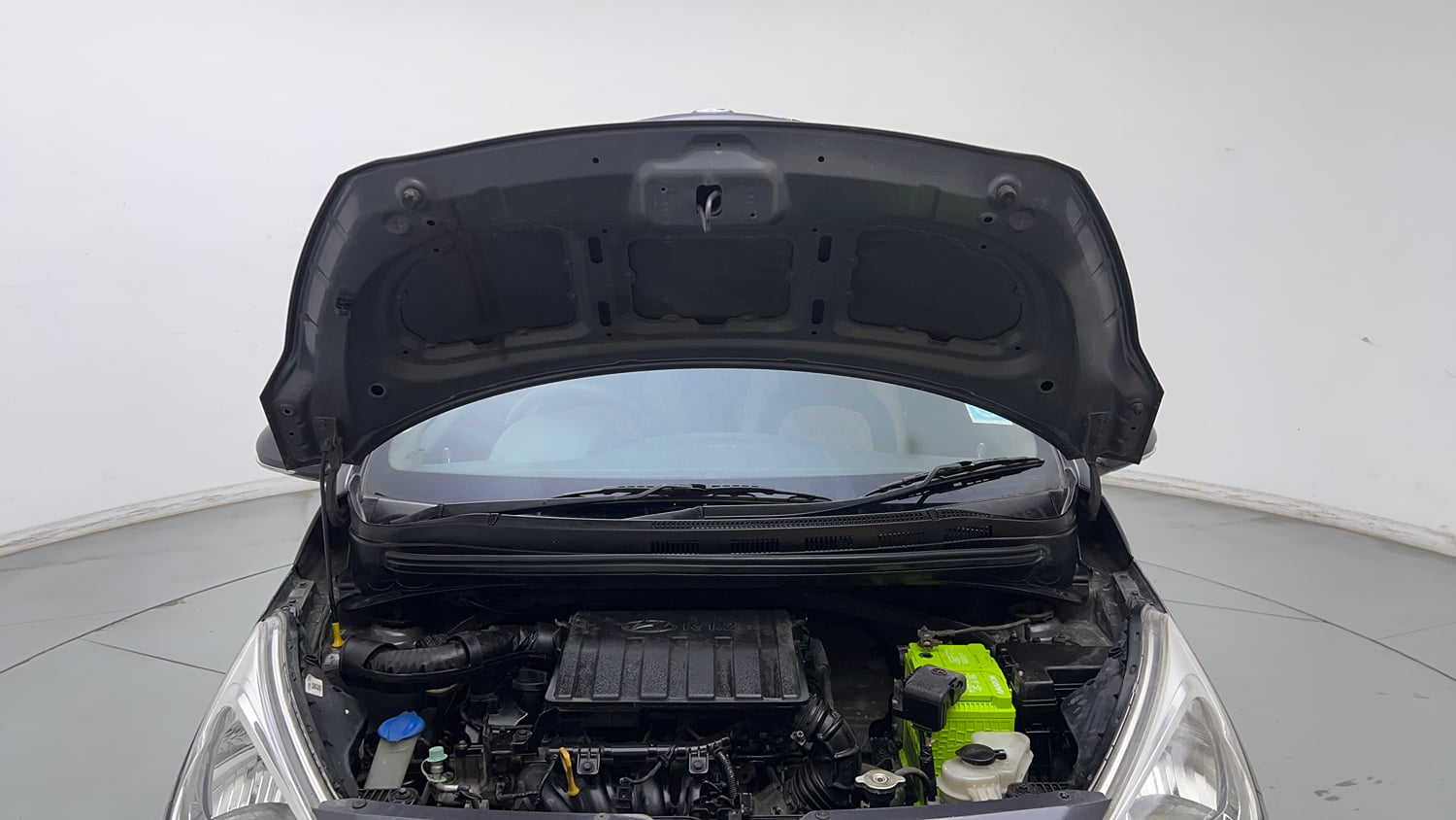 Used 2016 Hyundai Grand i10 Sportz 1.2 Kappa VTVT Petrol Manual engine ENGINE & BONNET OPEN FRONT VIEW