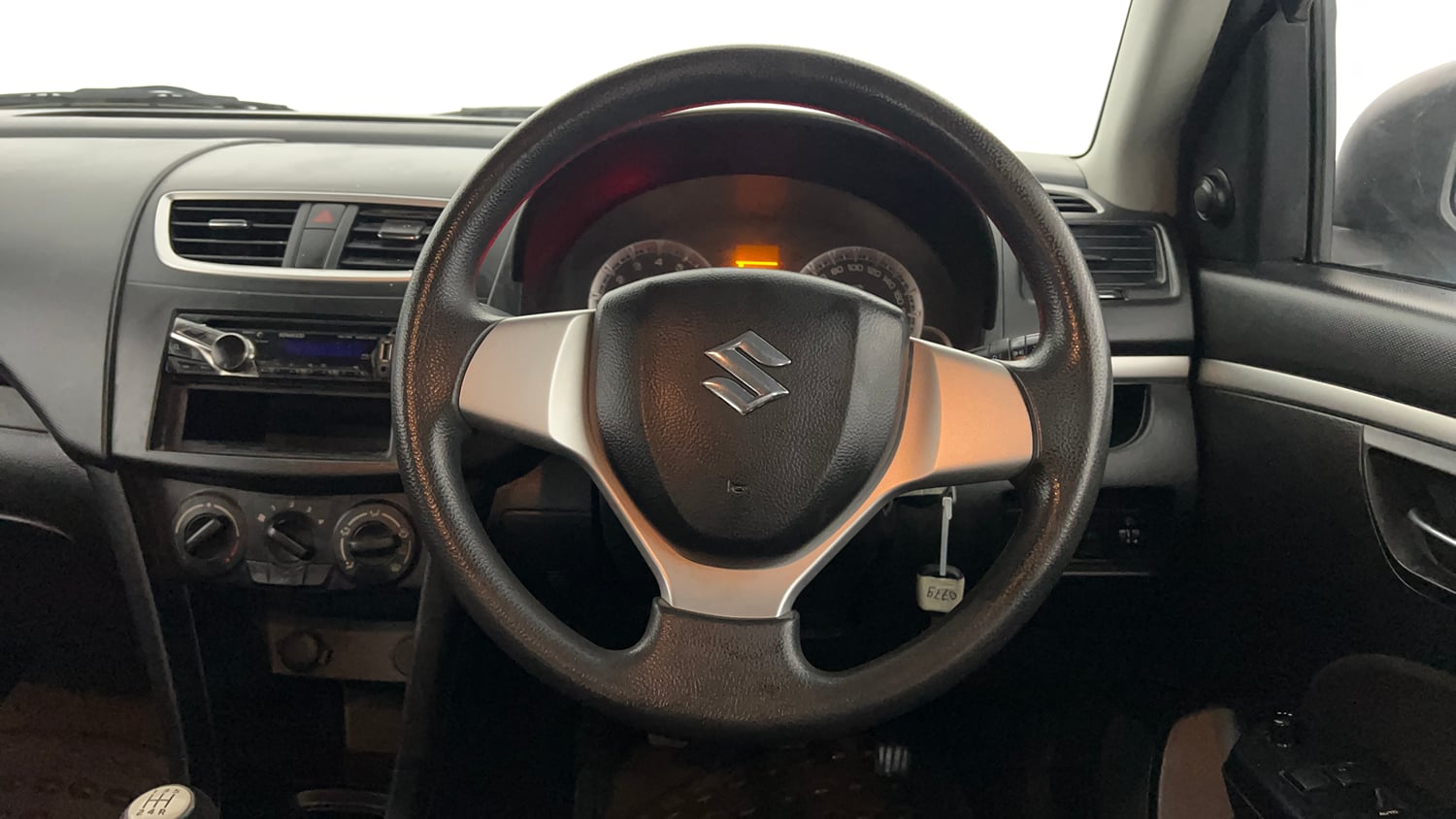 Used 2013 Maruti Suzuki Swift VXi Petrol Manual interior STEERING VIEW