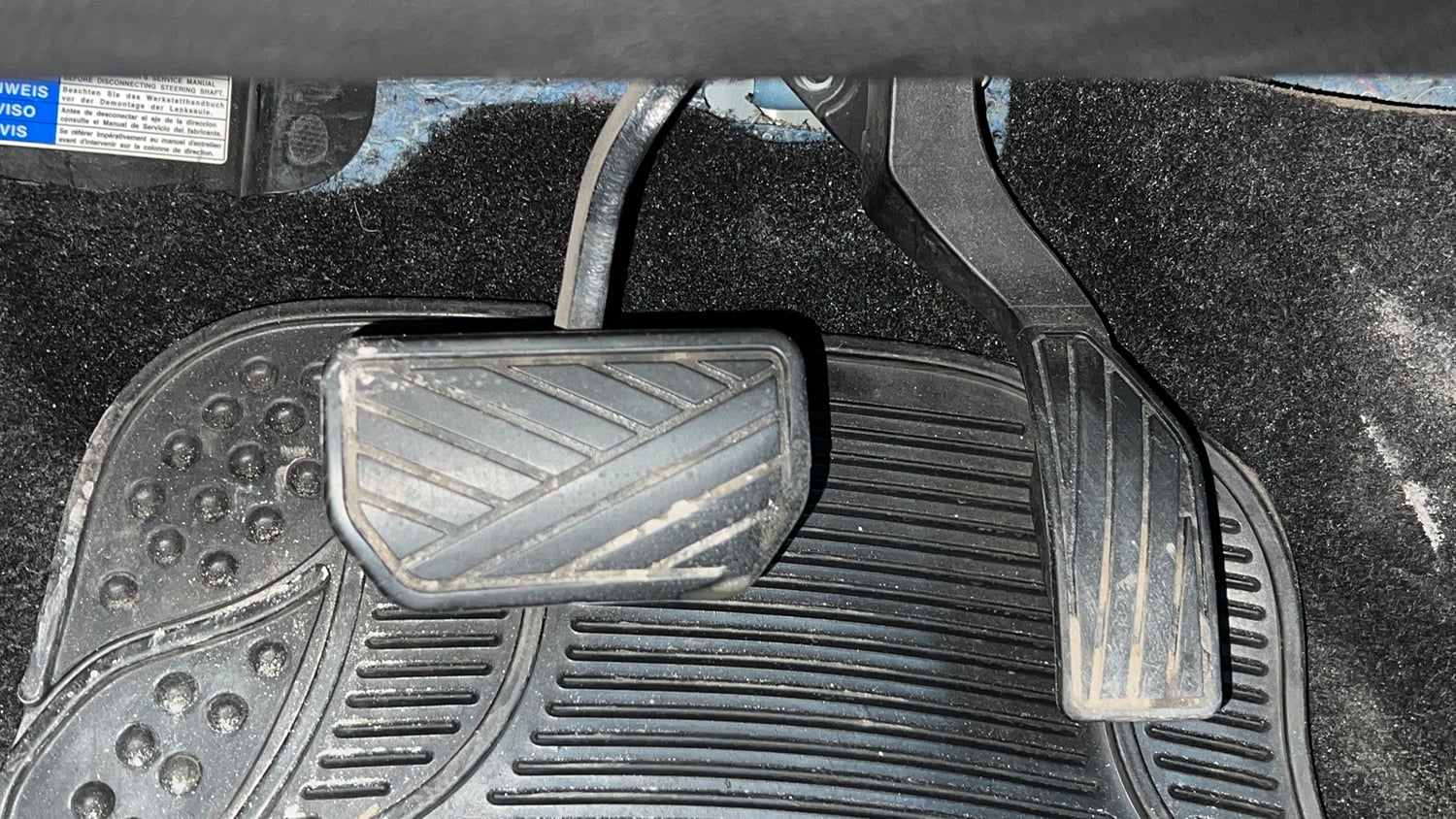 Used 2020 Toyota Urban Cruiser Premium Grade AT Dual Tone Petrol Automatic interior PEDALS VIEW