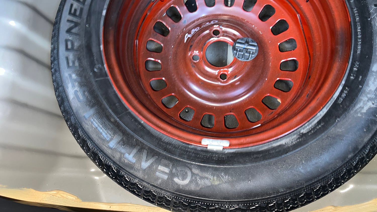 Used 2022 Nissan Magnite XV Turbo CVT Petrol Automatic tyres SPARE TYRE VIEW
