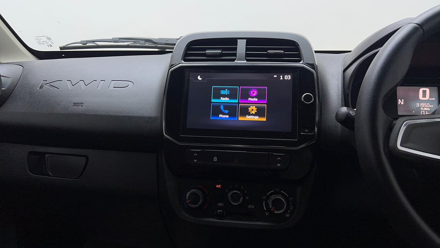Used 2022 Renault Kwid RXT 1.0 AMT Petrol Automatic top_features Integrated (in-dash) music system