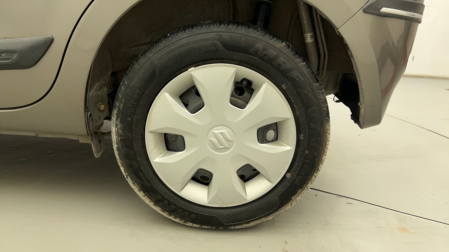 Used 2024 Maruti Suzuki Wagon R VXI 1.0 CNG Cng Manual tyres LEFT REAR TYRE RIM VIEW