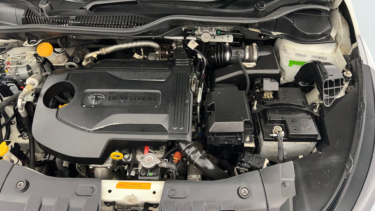Used 2024 Tata Altroz XE Plus Diesel Diesel Manual engine ENGINE LEFT SIDE VIEW