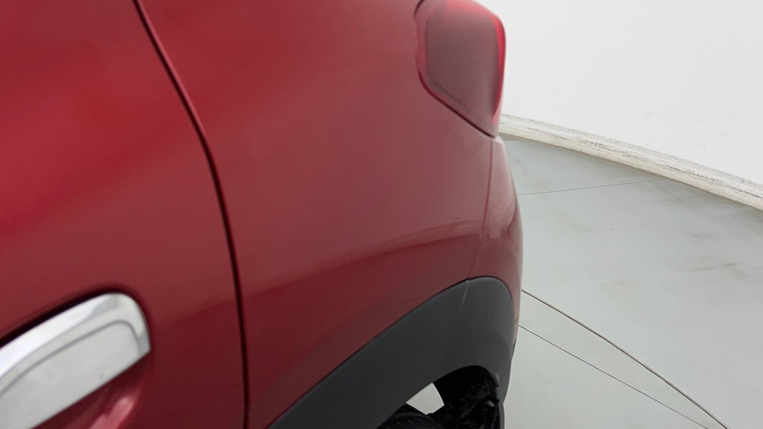 Used 2022 Renault Kwid RXT 1.0 AMT Petrol Automatic dents MINOR DENT