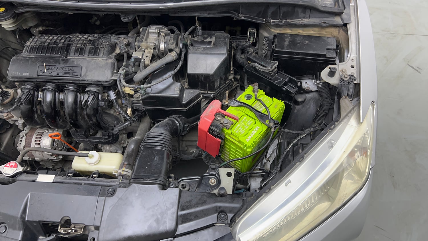 Used 2015 Honda City V Petrol Manual engine ENGINE LEFT SIDE VIEW