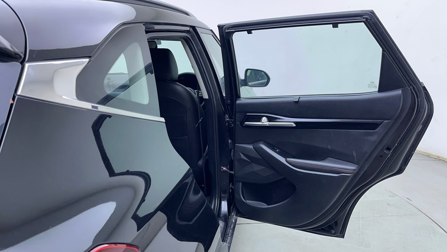 Used 2019 kia Seltos GTX DCT 1.4 Petrol Automatic interior RIGHT REAR DOOR OPEN VIEW