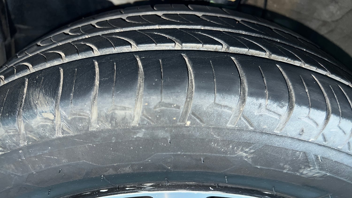 Used 2021 Honda City 4th Generation SV Petrol Petrol Manual tyres LEFT FRONT TYRE TREAD VIEW