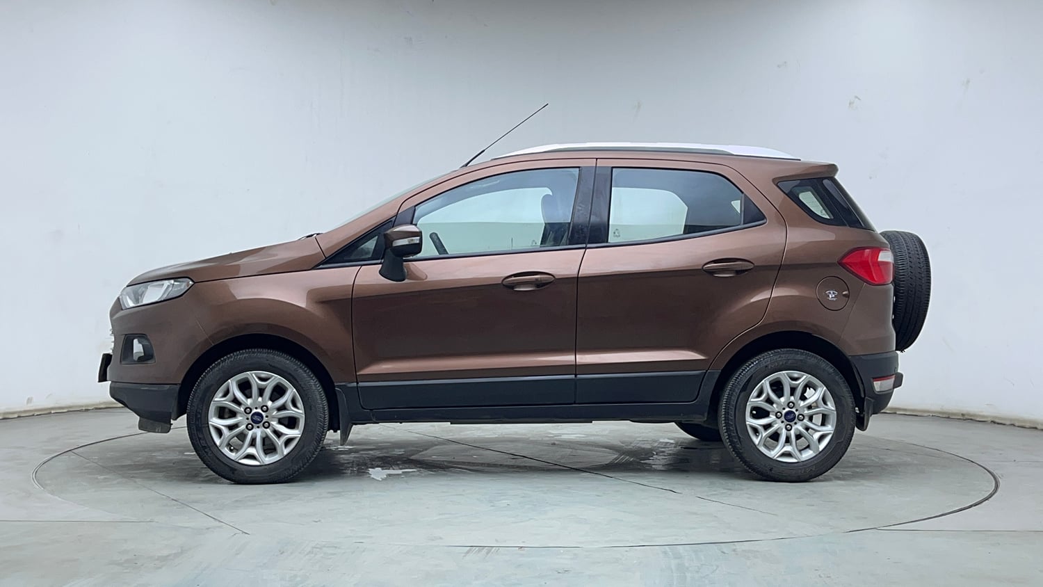 Used 2017 Ford EcoSport Titanium 1.5L Ti-VCT AT Petrol Automatic exterior LEFT SIDE VIEW
