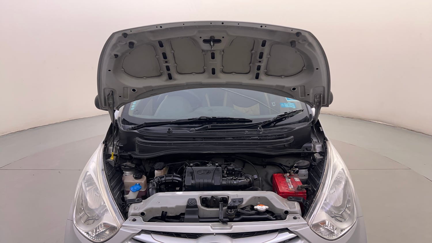 Used 2014 Hyundai Eon Era + Petrol Manual engine ENGINE & BONNET OPEN FRONT VIEW