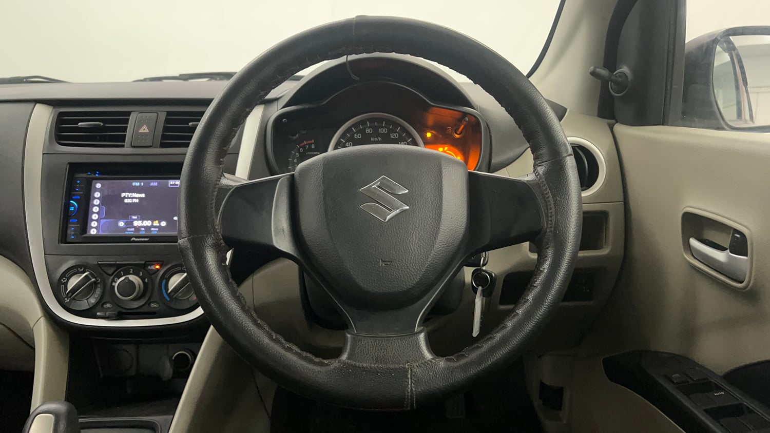Used 2014 Maruti Suzuki Celerio VXi AMT Petrol Automatic interior STEERING VIEW