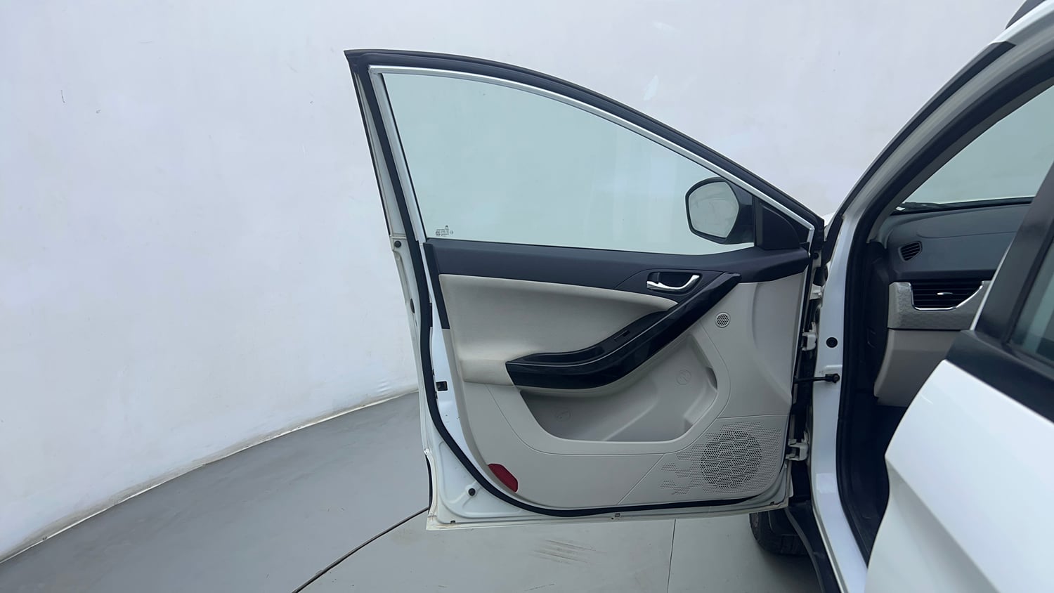 Used 2023 Tata Nexon XZA Plus (S) Petrol Automatic interior LEFT FRONT DOOR OPEN VIEW