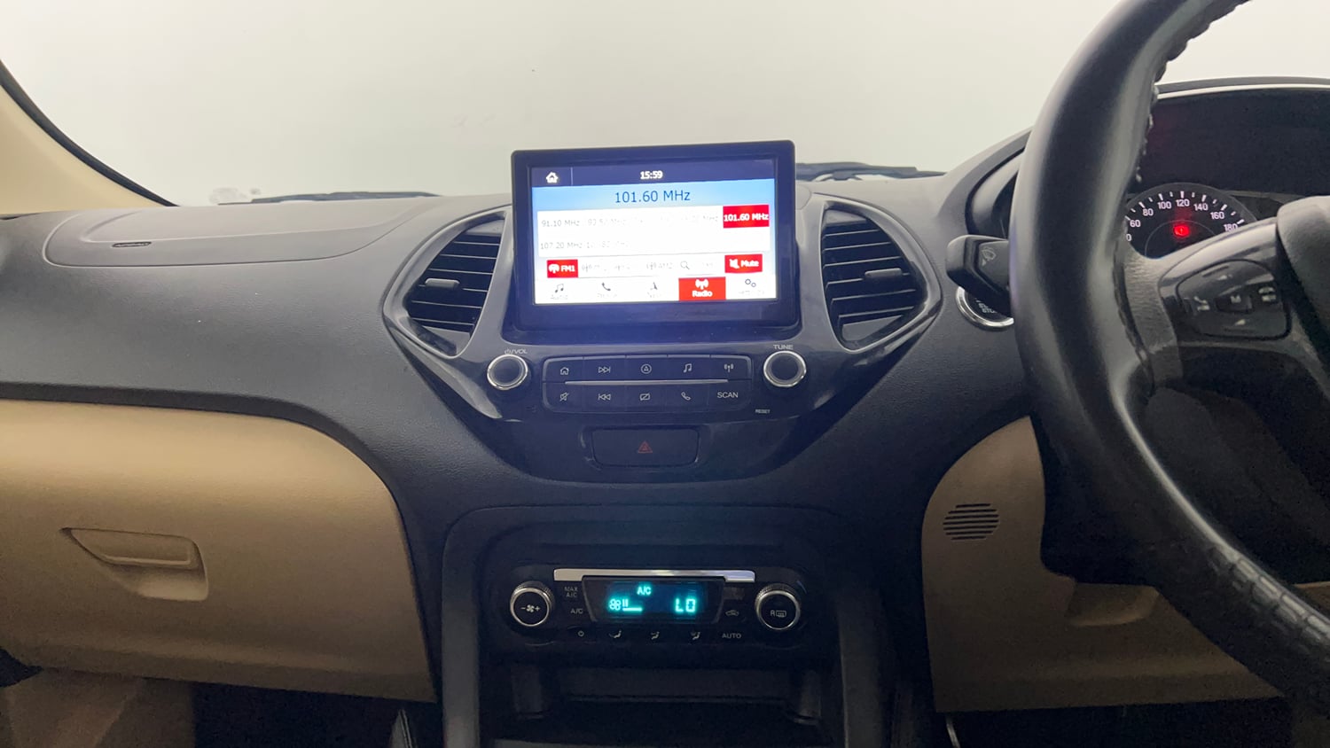 Used 2020 Ford Figo Aspire Titanium Plus 1.5 TDCi Diesel Manual interior MUSIC SYSTEM & AC CONTROL VIEW