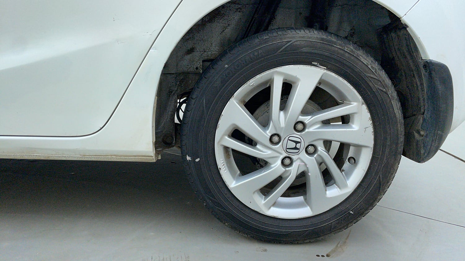 Used 2016 Honda Jazz VX Petrol Petrol Manual tyres LEFT REAR TYRE RIM VIEW