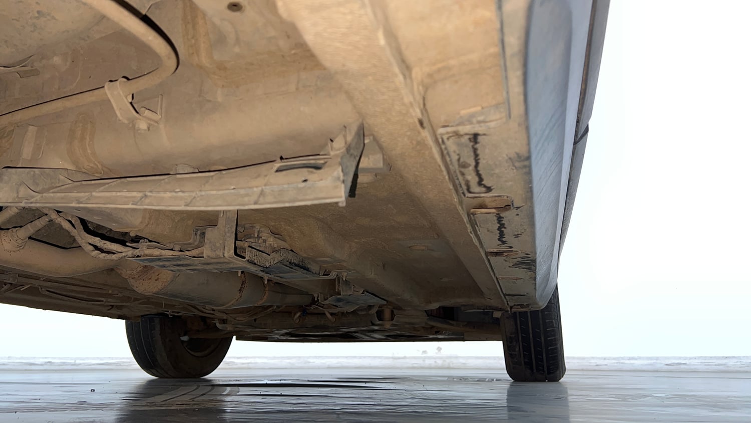 Used 2024 Kia Seltos HTE 1.5 Diesel MT Diesel Manual extra REAR RIGHT UNDERBODY VIEW