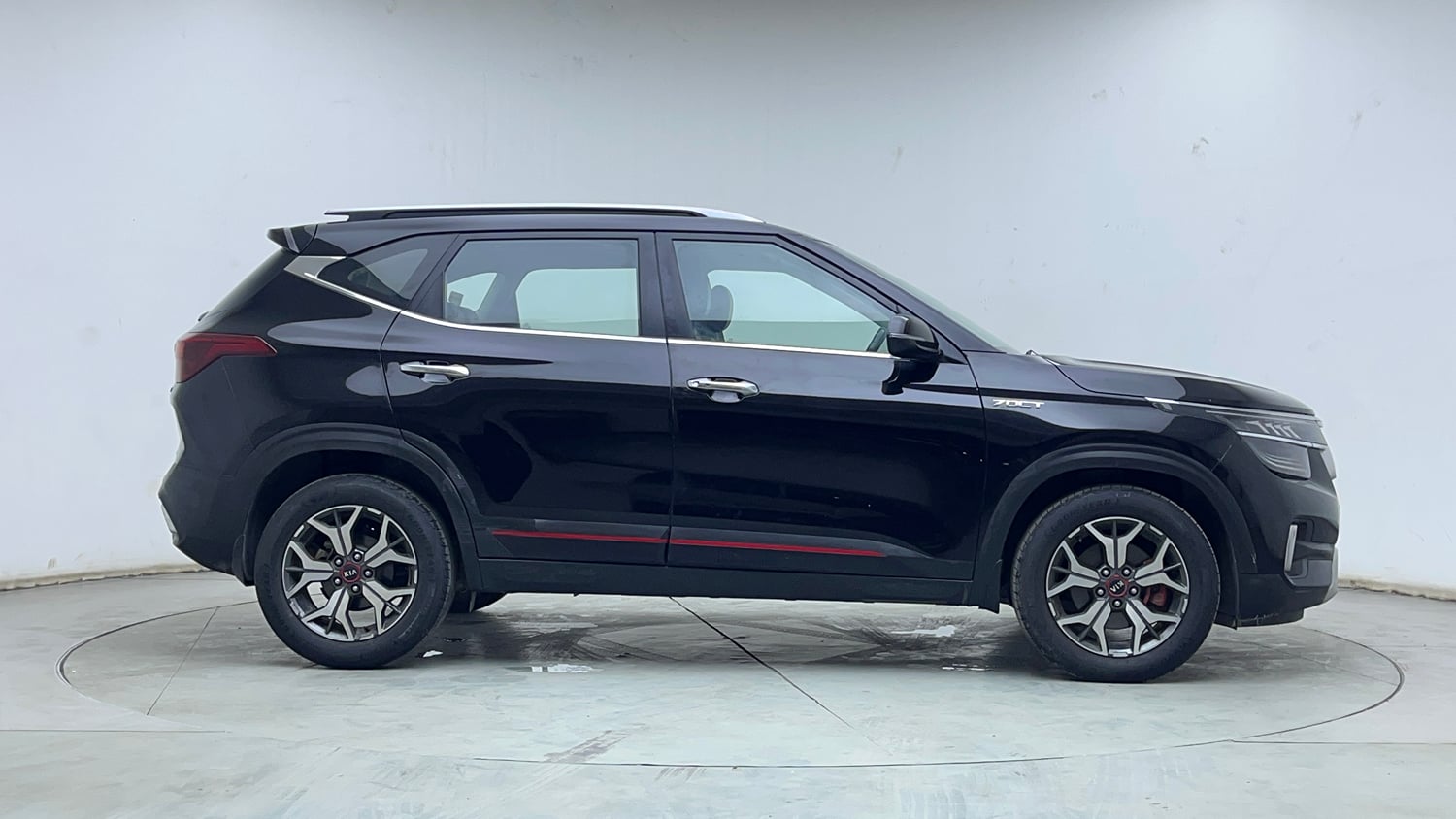 Used 2019 kia Seltos GTX DCT 1.4 Petrol Automatic exterior RIGHT SIDE VIEW