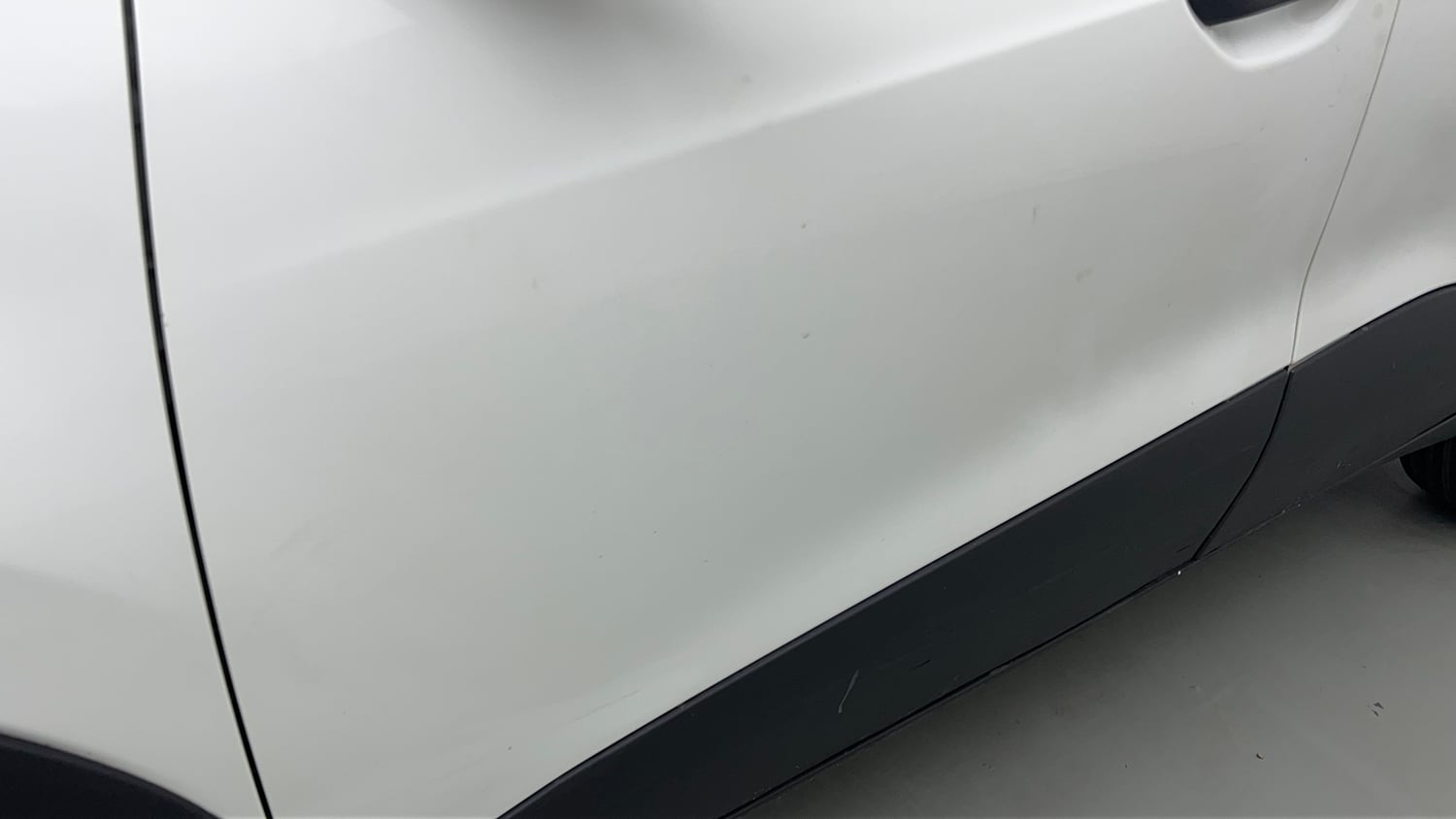 Used 2024 Tata Punch Pure MT Petrol Manual dents MINOR SCRATCH