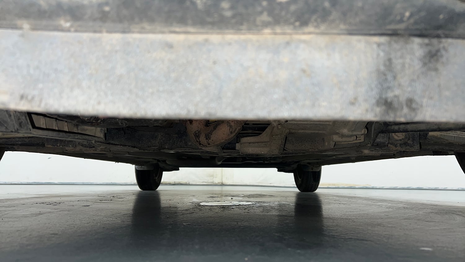 Used 2024 Tata Altroz XE Plus Diesel Diesel Manual extra FRONT LEFT UNDERBODY VIEW