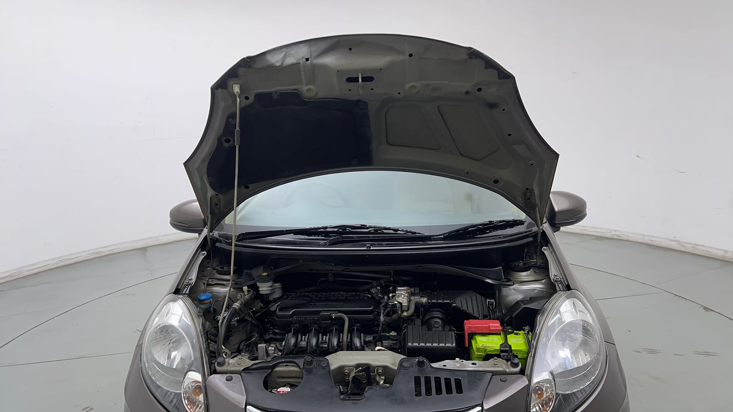 Used 2016 Honda Amaze 1.2 S i-VTEC Petrol Manual engine ENGINE & BONNET OPEN FRONT VIEW