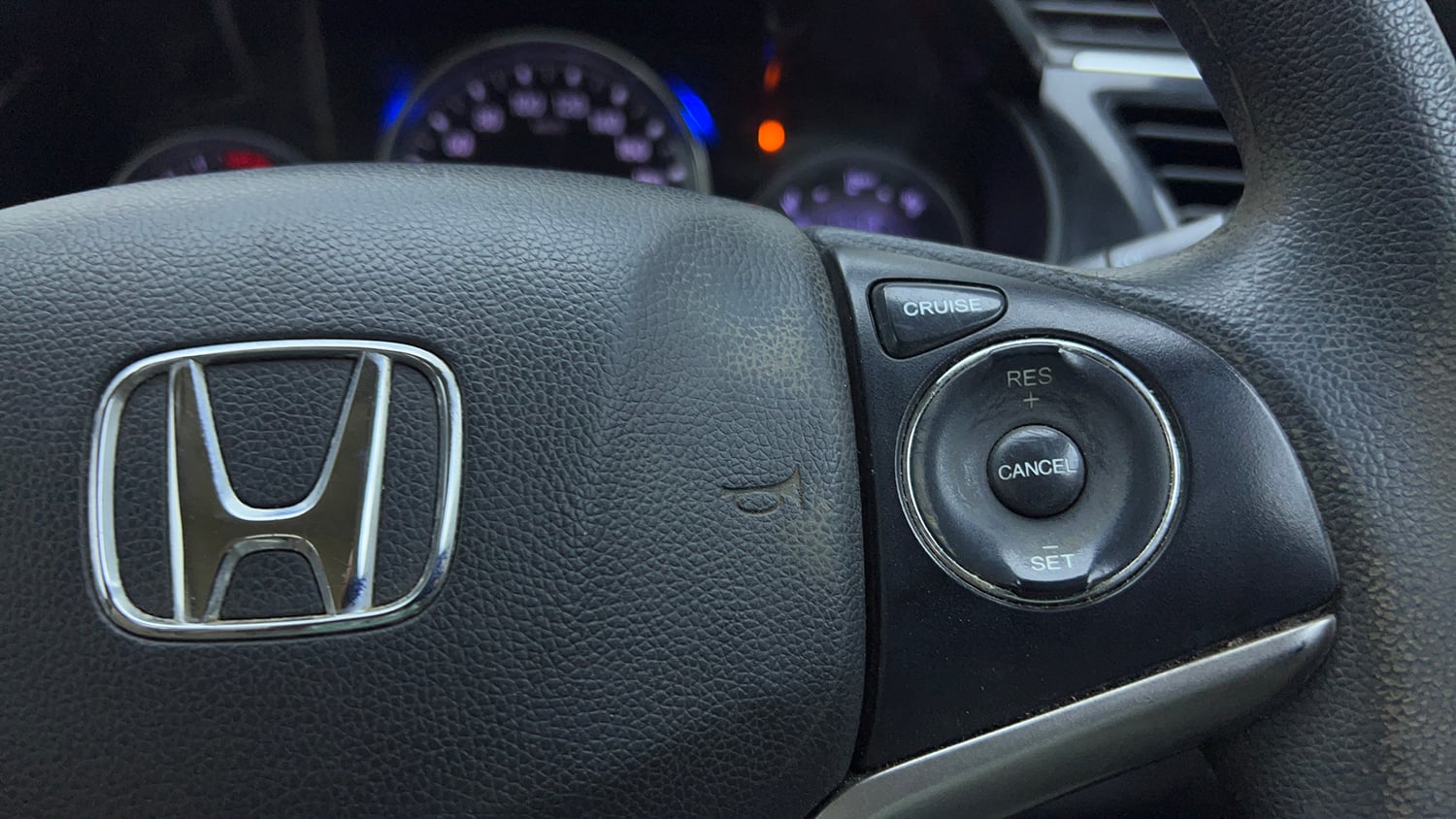Used 2022 Honda City 4th Generation V Petrol Petrol Manual top_features Cruise control