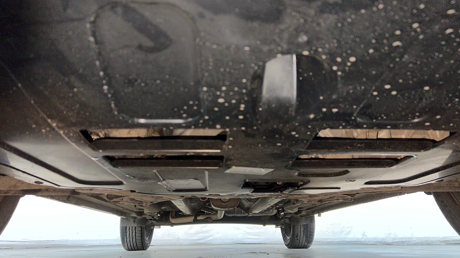 Used 2019 Hyundai Creta SX 1.6 AT Petrol Petrol Automatic extra FRONT LEFT UNDERBODY VIEW