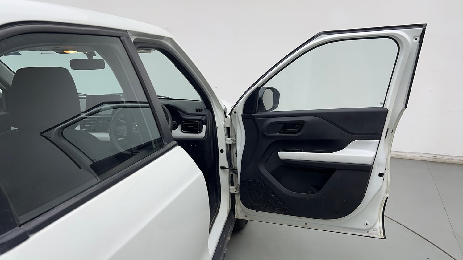 Used 2024 Tata Punch Pure MT Petrol Manual interior RIGHT FRONT DOOR OPEN VIEW