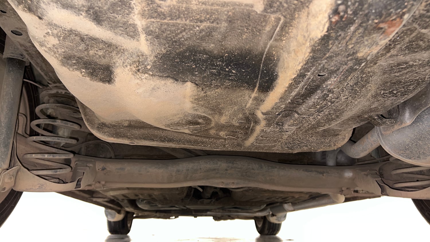 Used 2012 Honda City 1.5 E MT Petrol Manual extra REAR UNDERBODY VIEW (TAKEN FROM REAR)