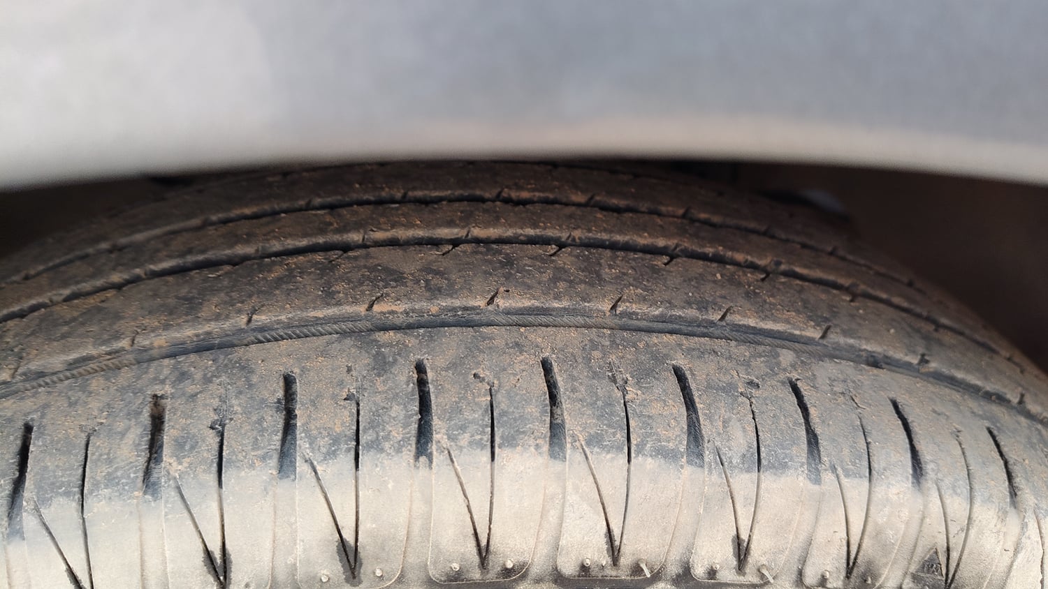 Used 2019 Tata Tiago Revotron XZ Plus Petrol Manual tyres RIGHT FRONT TYRE TREAD VIEW