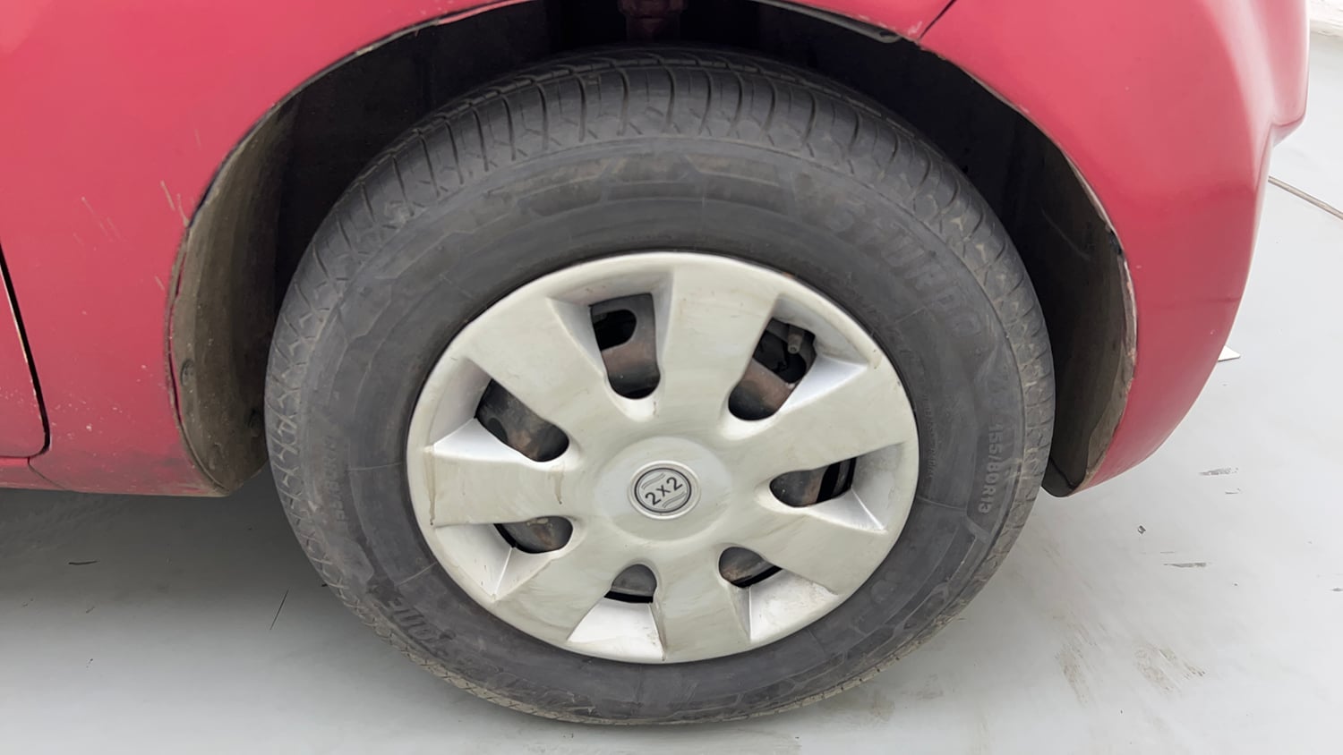 Used 2016 Datsun Redi-GO T (O) Petrol Manual tyres RIGHT FRONT TYRE RIM VIEW