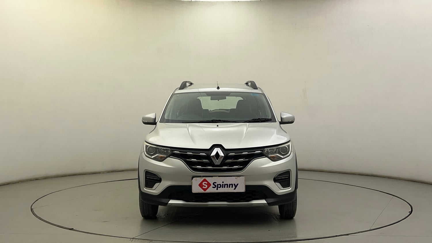 Used 2019 Renault Triber RXZ Petrol Manual exterior FRONT VIEW