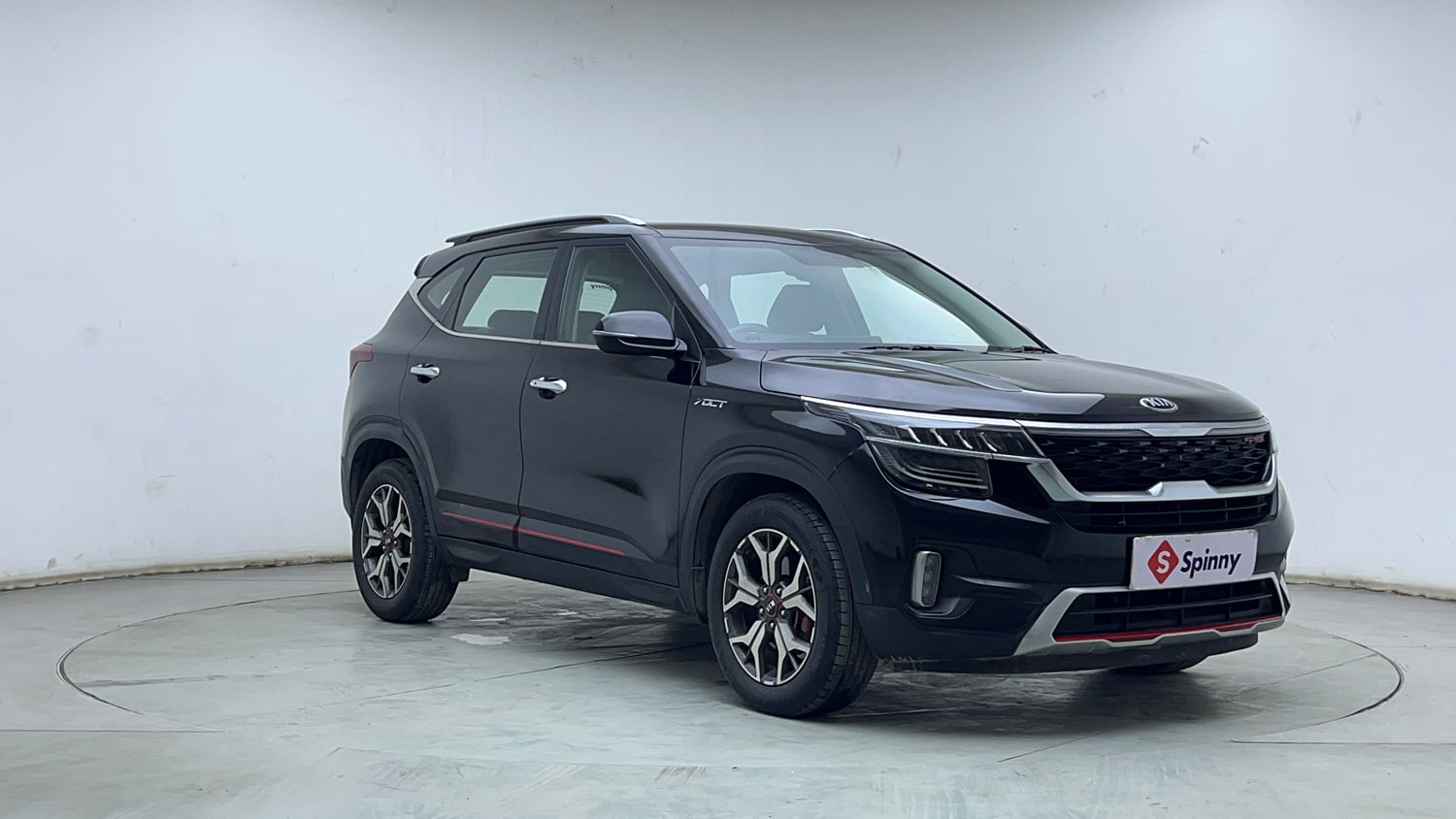 Used 2019 kia Seltos GTX DCT 1.4 Petrol Automatic exterior RIGHT FRONT CORNER VIEW