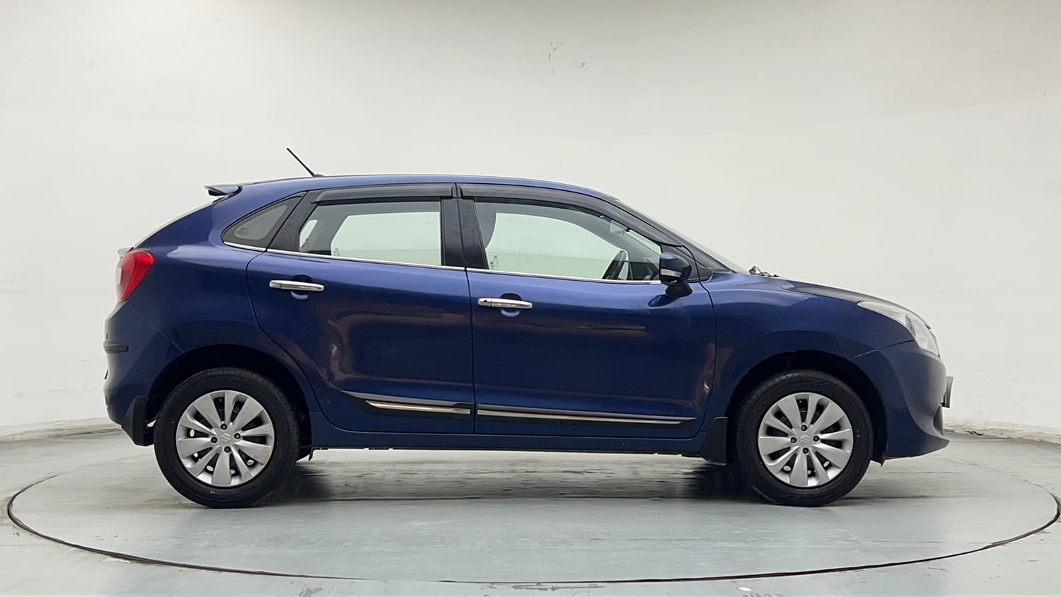 Used 2018 Maruti Suzuki Baleno Delta 1.2 Petrol Manual exterior RIGHT SIDE VIEW