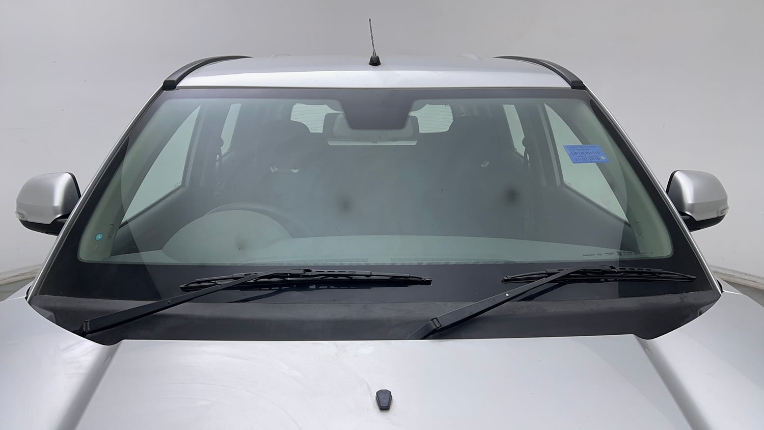Used 2018 Mahindra KUV100 NXT K6 Plus 6 STR Petrol Manual exterior FRONT WINDSHIELD VIEW