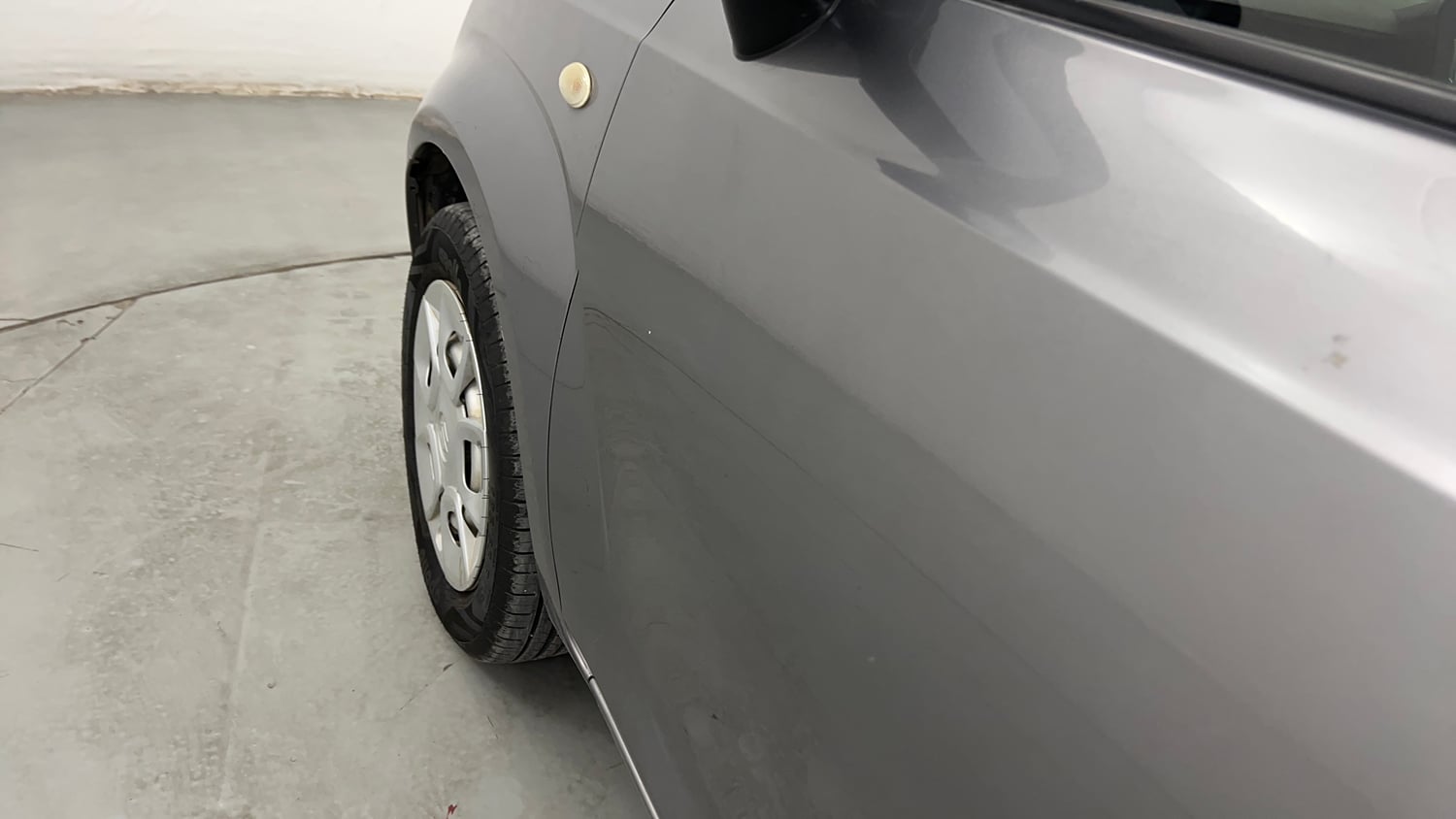 Used 2021 Maruti Suzuki Ignis Sigma 1.2 MT Petrol Manual dents MINOR SCRATCH