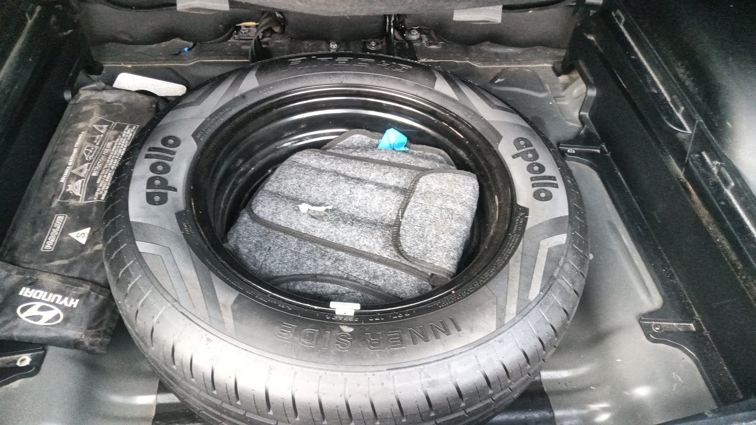 Used 2022 Hyundai Creta SX (O) 1.5 Diesel Automatic knight Diesel Automatic tyres SPARE TYRE VIEW