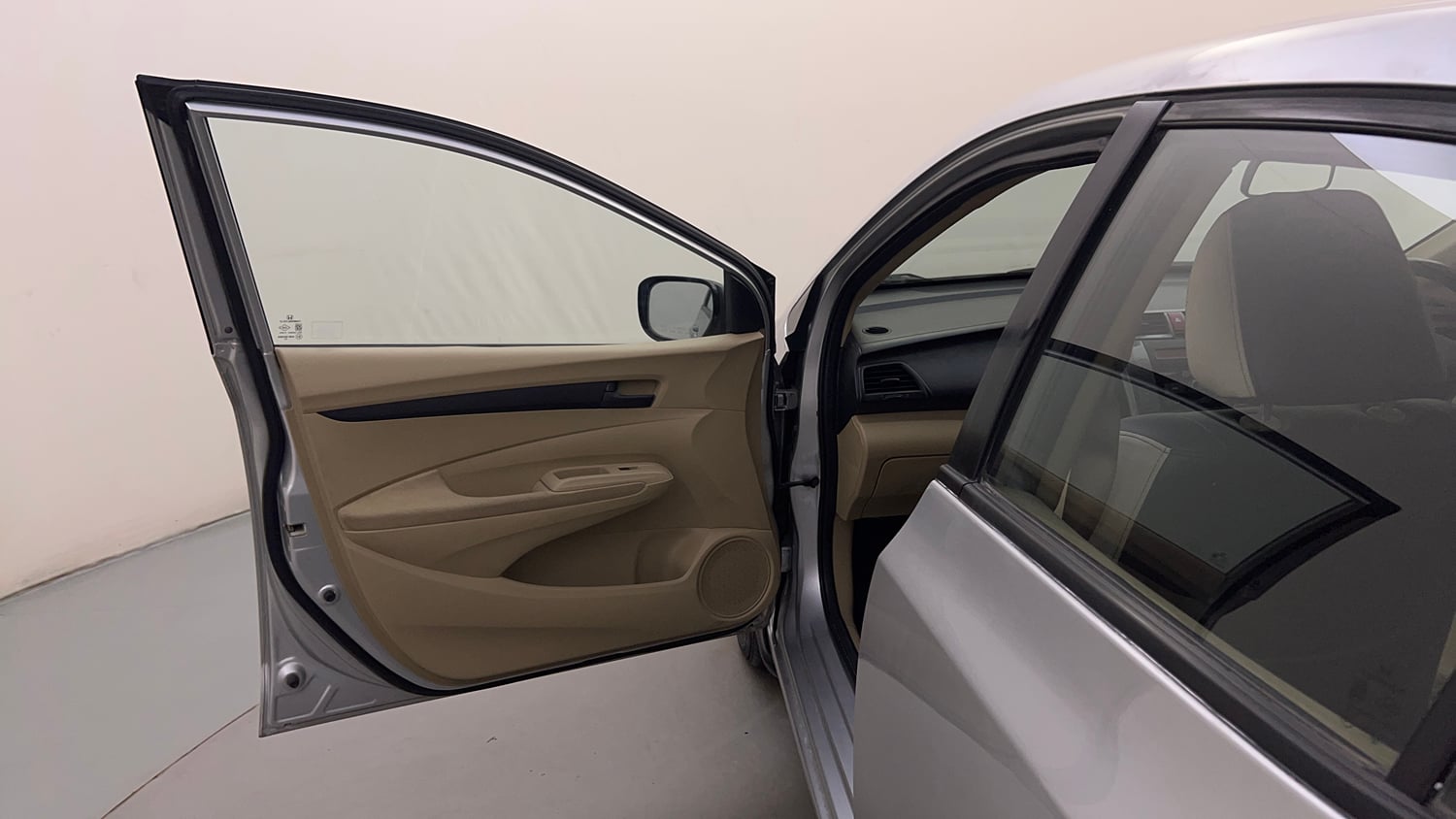 Used 2012 Honda City 1.5 E MT Petrol Manual interior LEFT FRONT DOOR OPEN VIEW