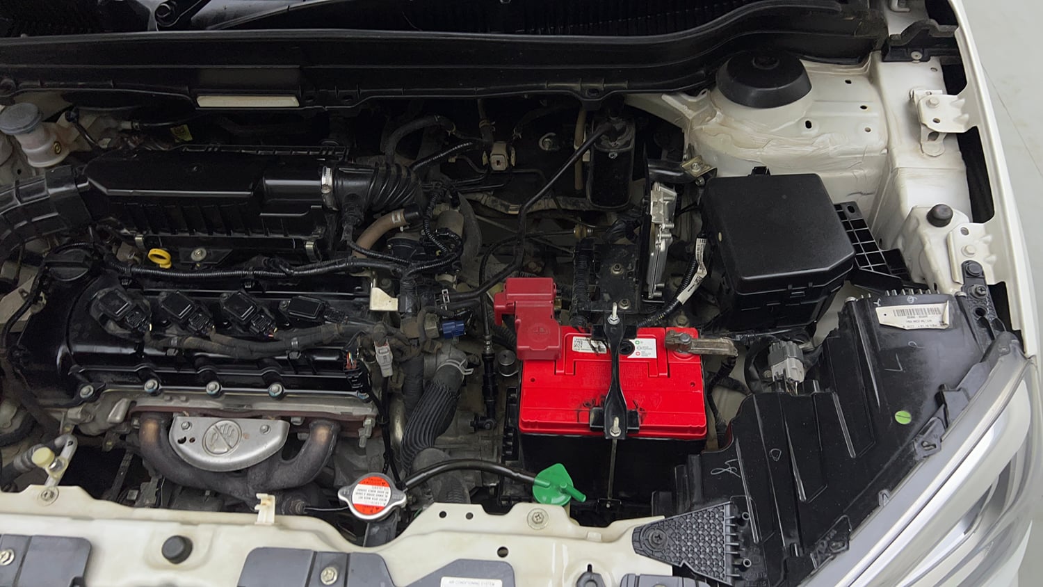 Used 2020 maruti-suzuki Vitara Brezza VXi Petrol Manual engine ENGINE LEFT SIDE VIEW