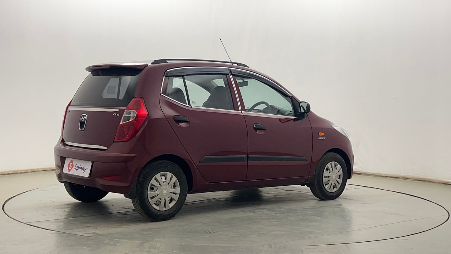 Used 2013 Hyundai i10 Era 1.1 iRDE2 Petrol Manual exterior RIGHT REAR CORNER VIEW
