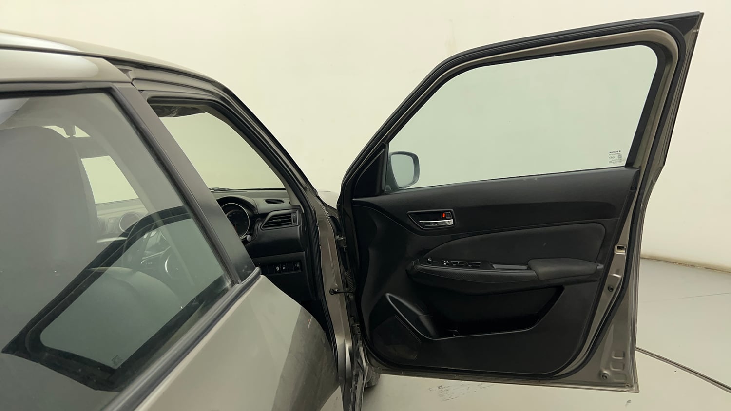 Used 2022 Maruti Suzuki Swift VXi Petrol Manual interior RIGHT FRONT DOOR OPEN VIEW