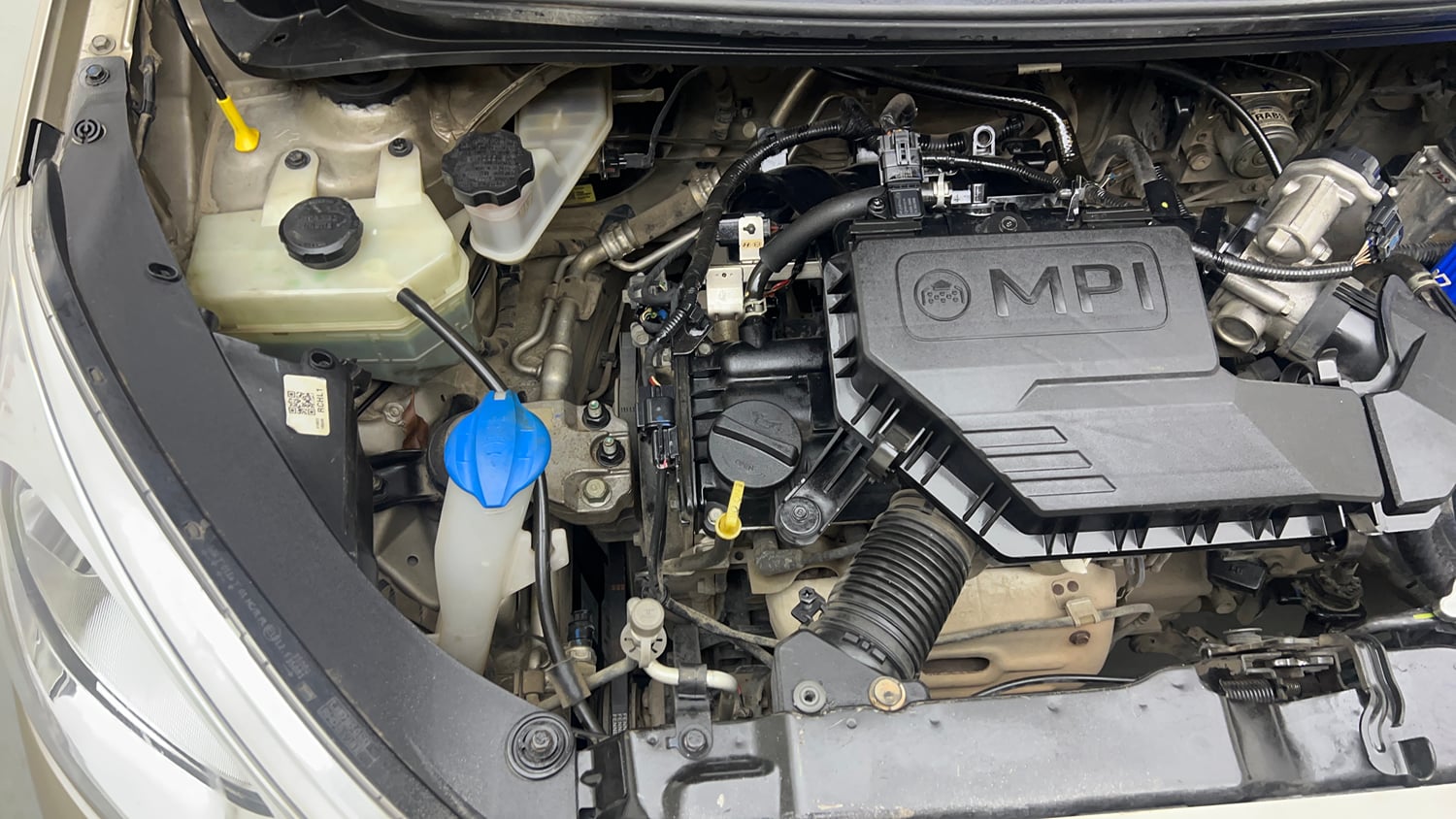 Used 2020 Hyundai Santro Asta Petrol Manual engine ENGINE RIGHT SIDE VIEW
