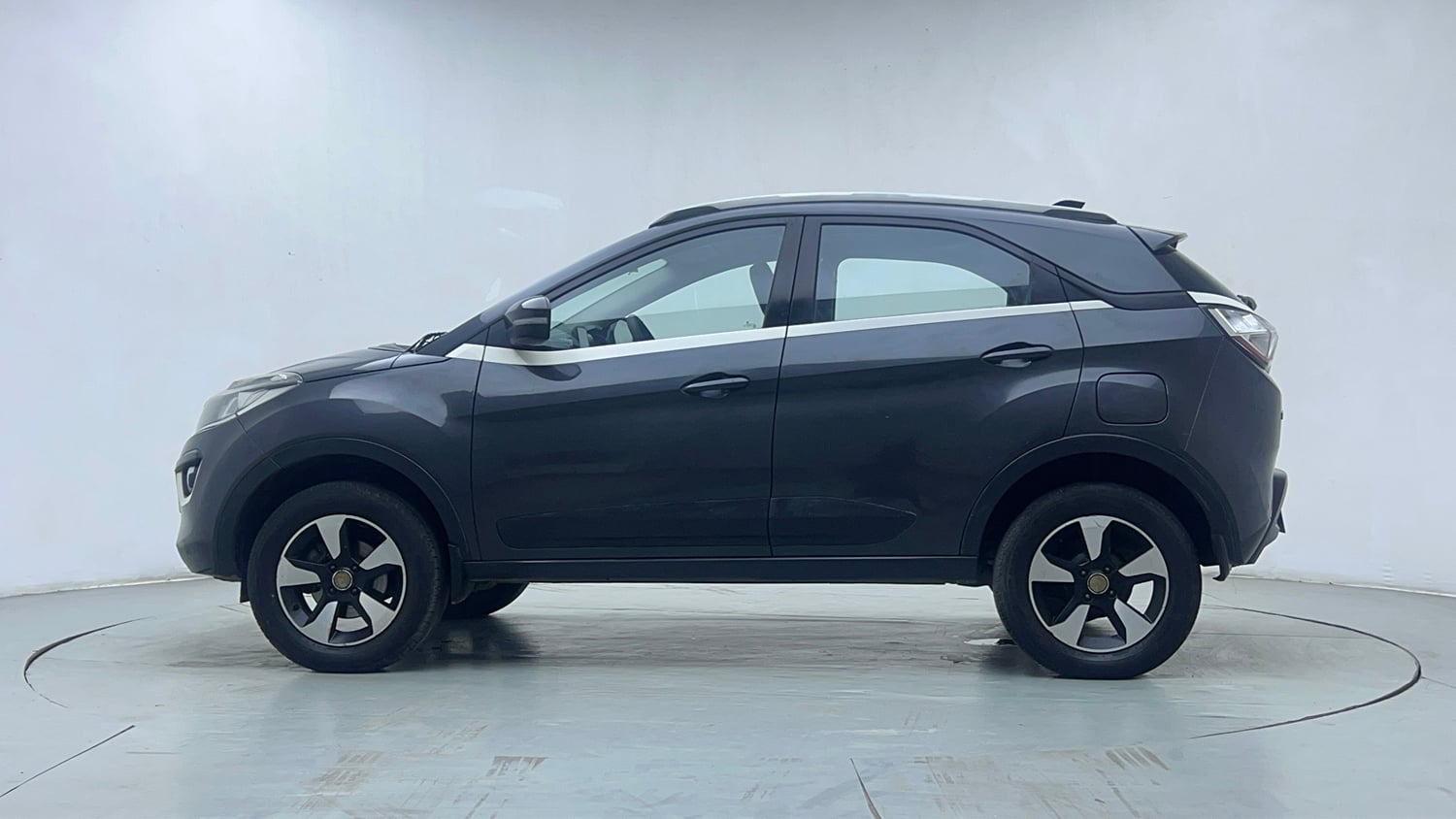 Used 2019 Tata Nexon XZA Plus Petrol Petrol Automatic exterior LEFT SIDE VIEW
