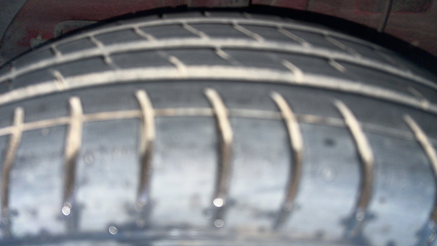 Used 2015 Hyundai Elite i20 Sportz 1.2 Petrol Manual tyres RIGHT REAR TYRE TREAD VIEW