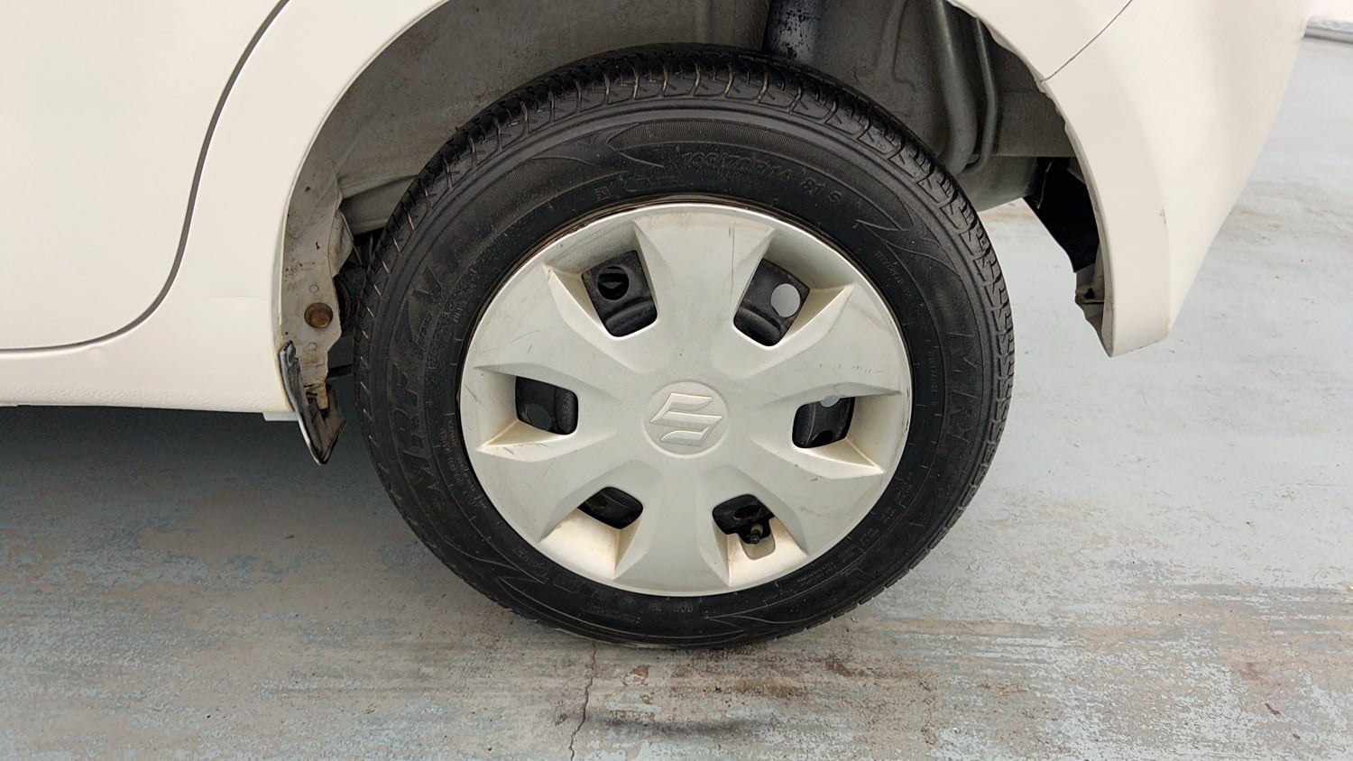 Used 2021 Maruti Suzuki Wagon R ZXi 1.2 Petrol Manual tyres LEFT REAR TYRE RIM VIEW