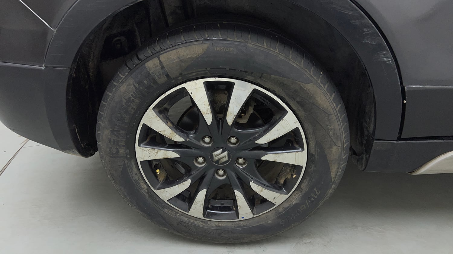 Used 2018 Maruti Suzuki S-Cross Zeta 1.3 Diesel Manual tyres RIGHT REAR TYRE RIM VIEW