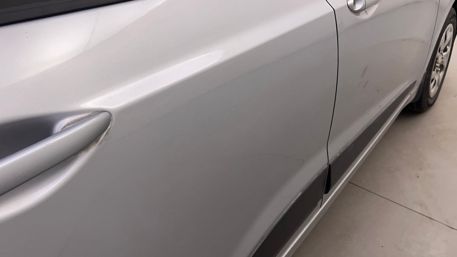 Used 2019 Hyundai Grand i10 Sportz 1.2 Kappa VTVT Petrol Manual dents MINOR SCRATCH