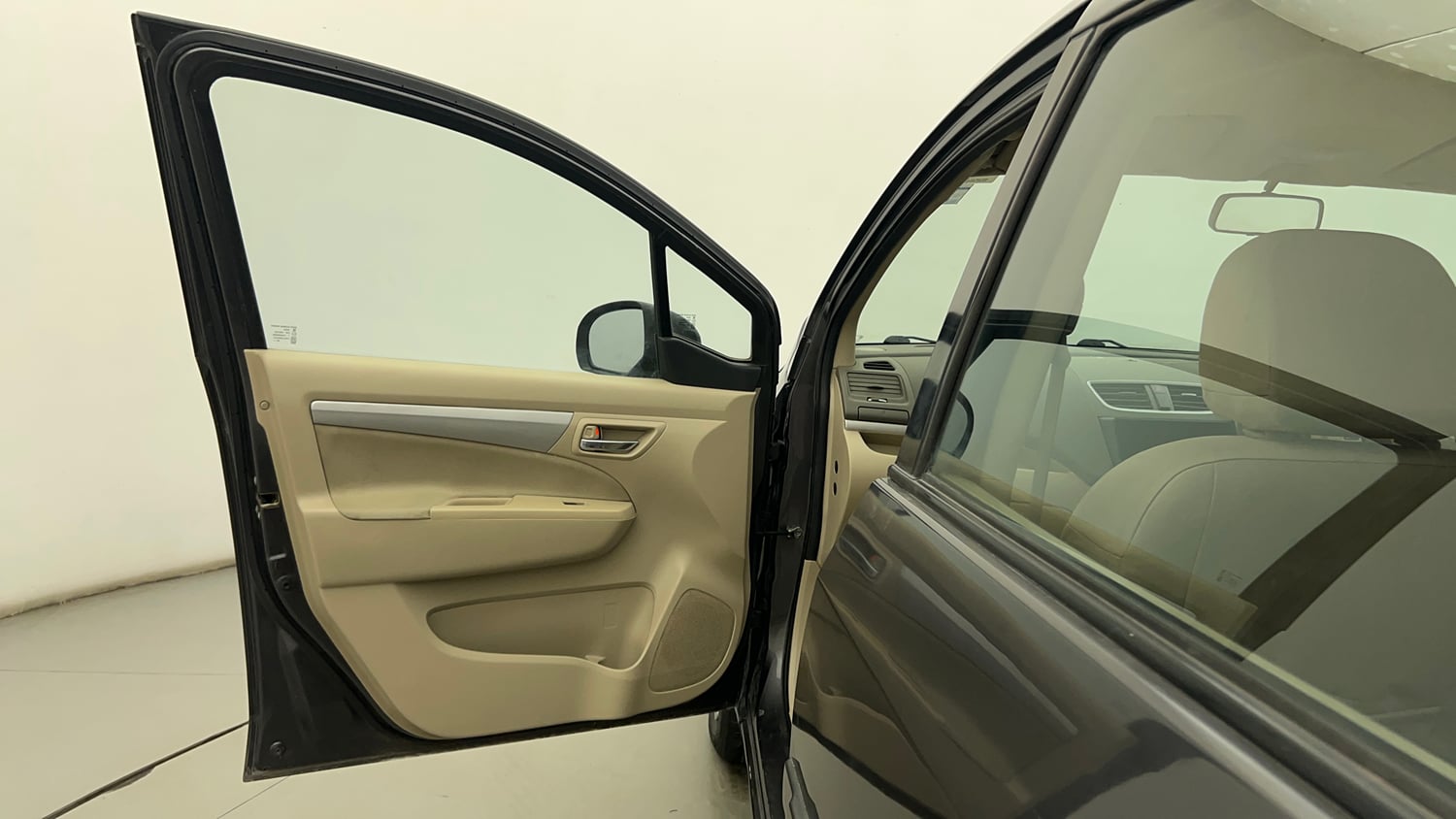 Used 2015 Maruti Suzuki Ertiga VXI CNG (Outside Fitted) Cng Manual interior LEFT FRONT DOOR OPEN VIEW
