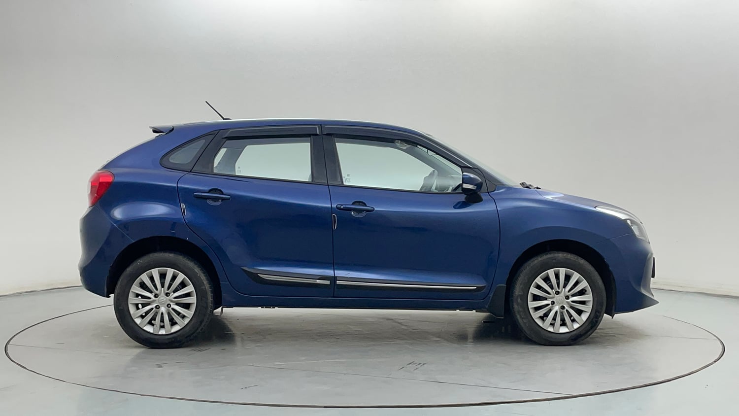 Used 2019 Maruti Suzuki Baleno Delta Petrol Manual exterior RIGHT SIDE VIEW