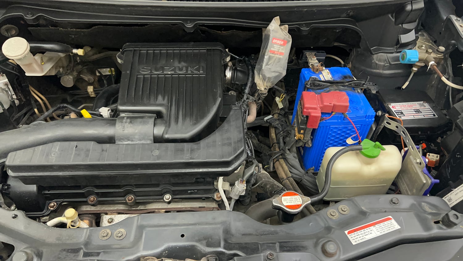Used 2015 Maruti Suzuki Ertiga VXI CNG (Outside Fitted) Cng Manual engine ENGINE LEFT SIDE VIEW