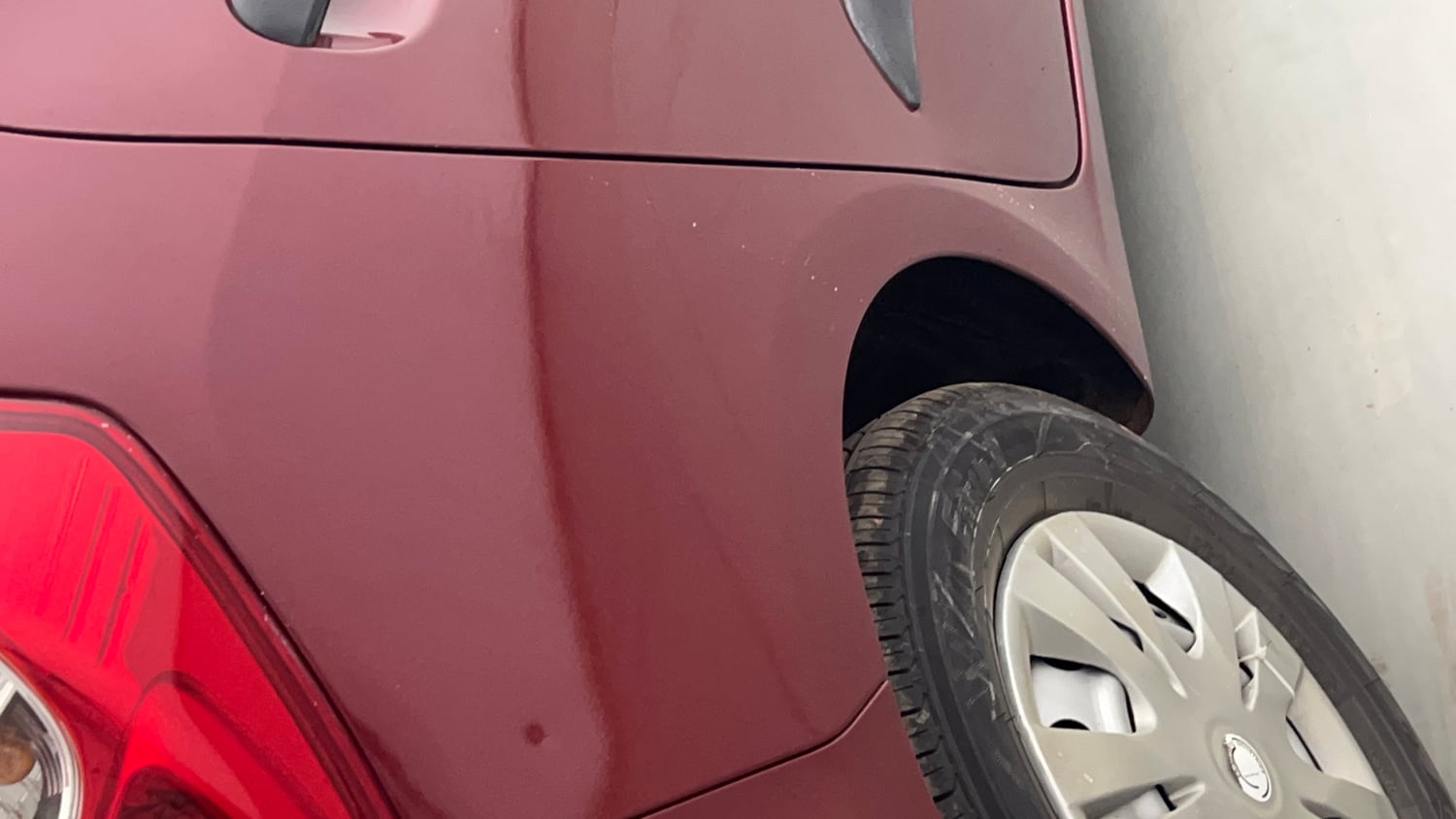 Used 2013 Hyundai i10 Era 1.1 iRDE2 Petrol Manual dents MINOR DENT