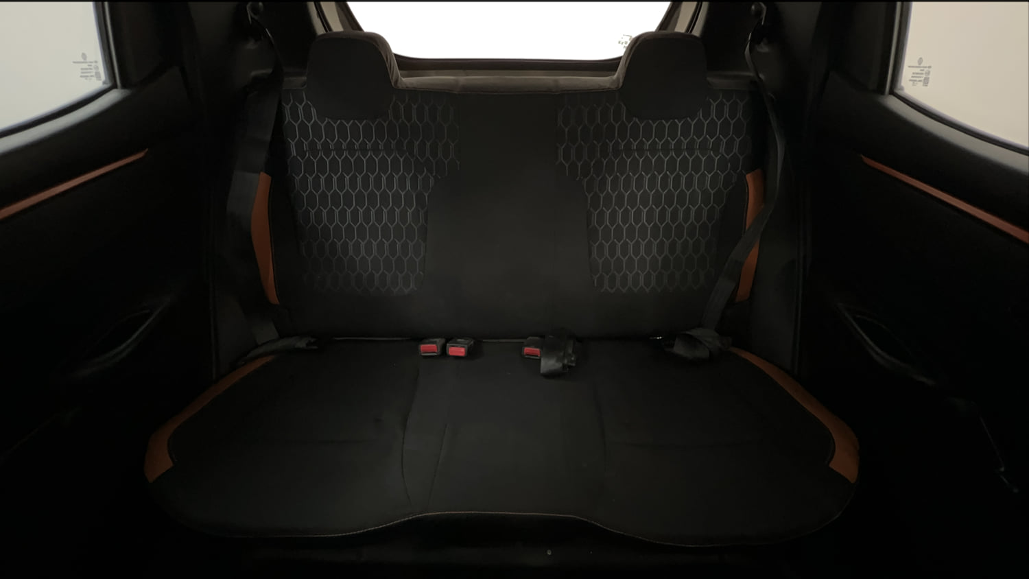 Used 2017 Renault Kwid CLIMBER 1.0 Petrol Manual interior REAR SEAT CONDITION VIEW
